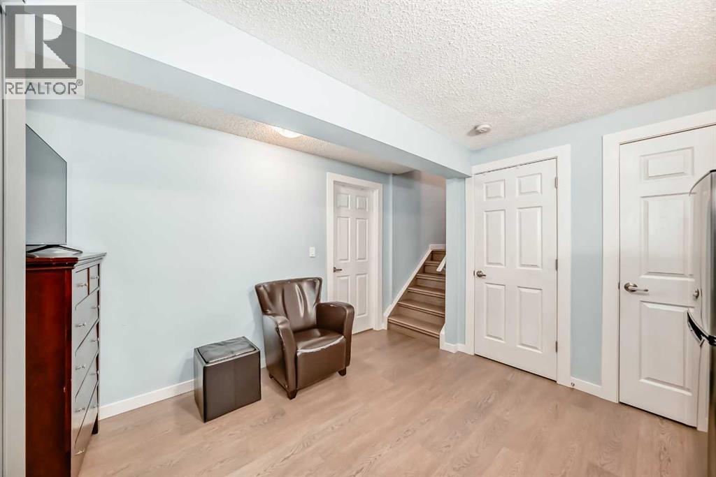 32 Country Village Lane NE, Calgary, Alberta  T3K 0E7 - Photo 25 - A2299115