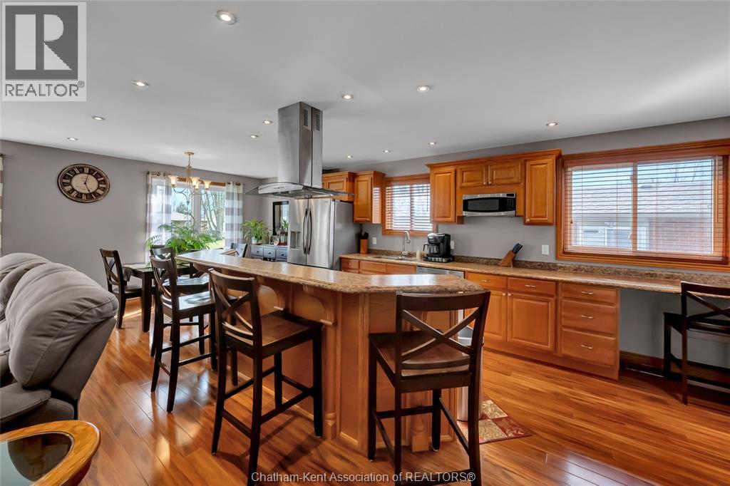 885 Hilda Avenue, Wallaceburg, Ontario  N8A 4T3 - Photo 12 - 26007083