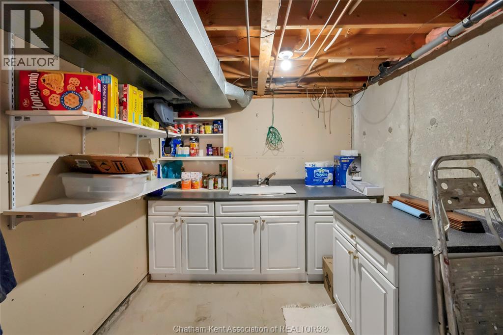 885 Hilda Avenue, Wallaceburg, Ontario  N8A 4T3 - Photo 41 - 26007083