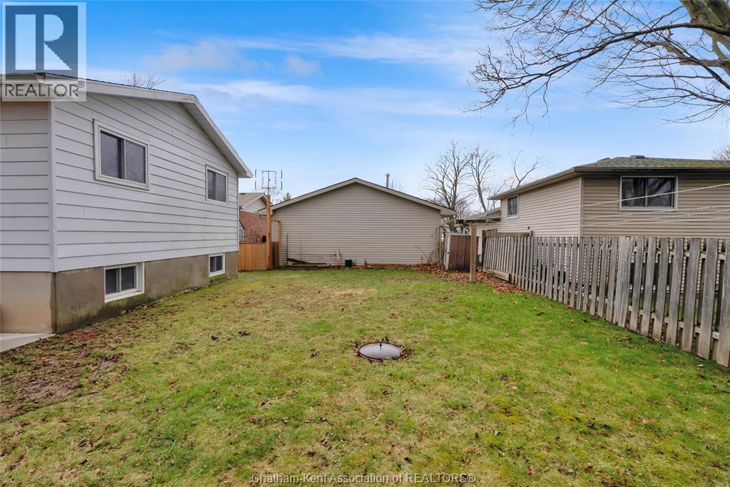 885 Hilda Avenue, Wallaceburg, Ontario  N8A 4T3 - Photo 46 - 26007083