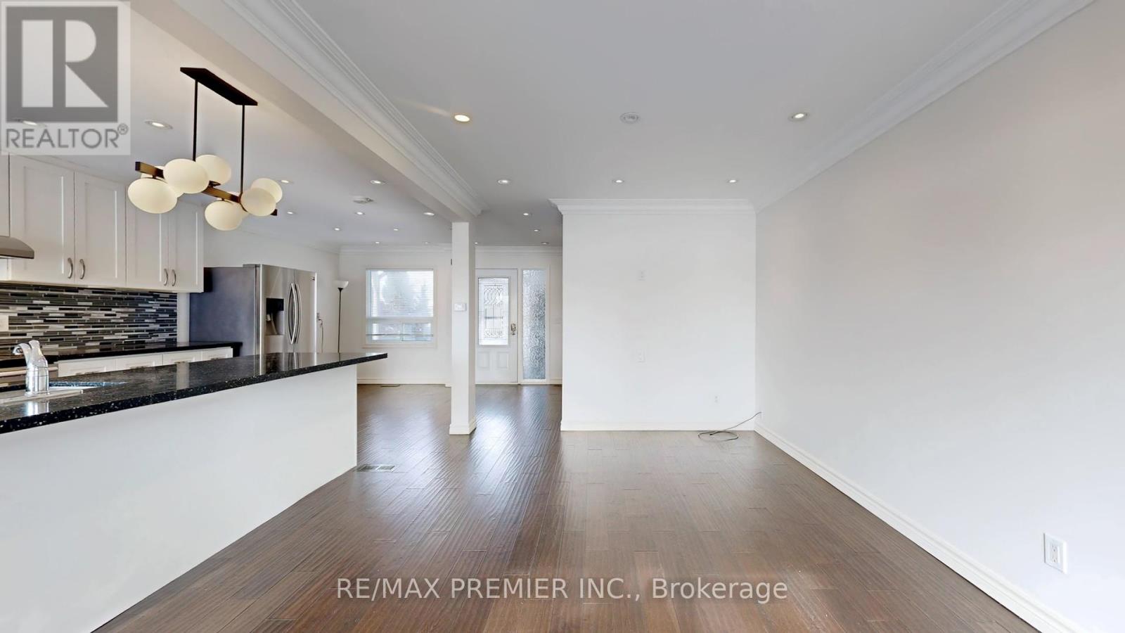 742 Beman Drive, Newmarket, Ontario  L3Y 4Z2 - Photo 15 - N12926114