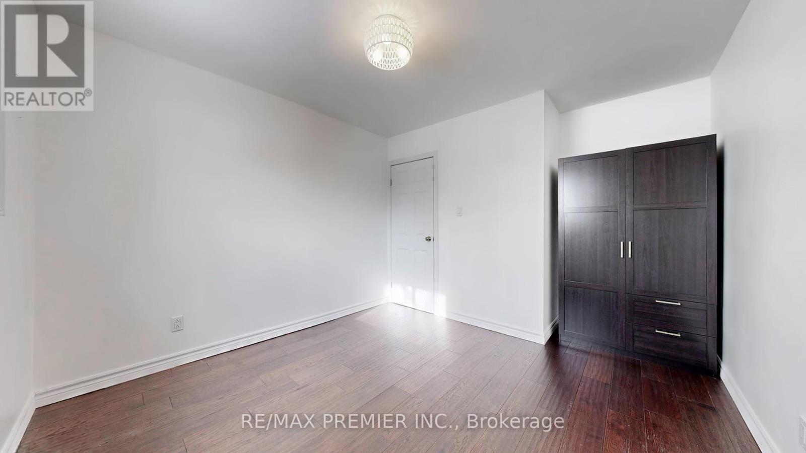 742 Beman Drive, Newmarket, Ontario  L3Y 4Z2 - Photo 32 - N12926114