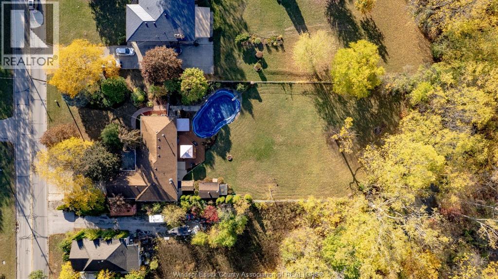 3055 Lauzon Road, Windsor, Ontario  N8T 2Z7 - Photo 3 - 26007078