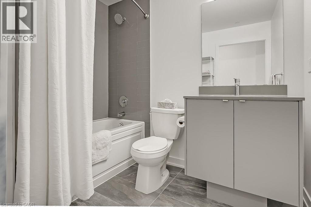 3210 Dakota Common Unit# A106, Burlington, Ontario  L7M 2A8 - Photo 16 - 40817190