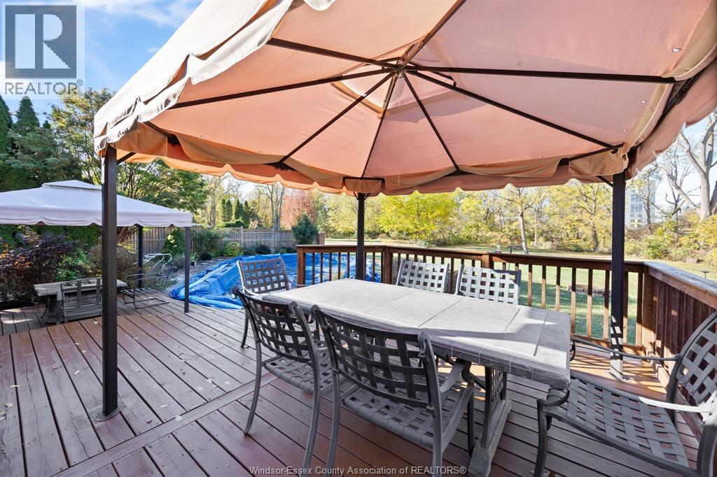 3055 Lauzon Road, Windsor, Ontario  N8T 2Z7 - Photo 34 - 26007078