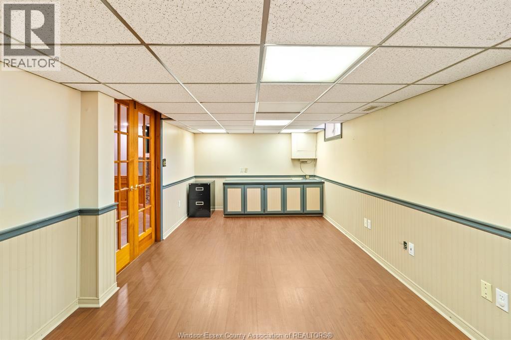 3055 Lauzon Road, Windsor, Ontario  N8T 2Z7 - Photo 23 - 26007078