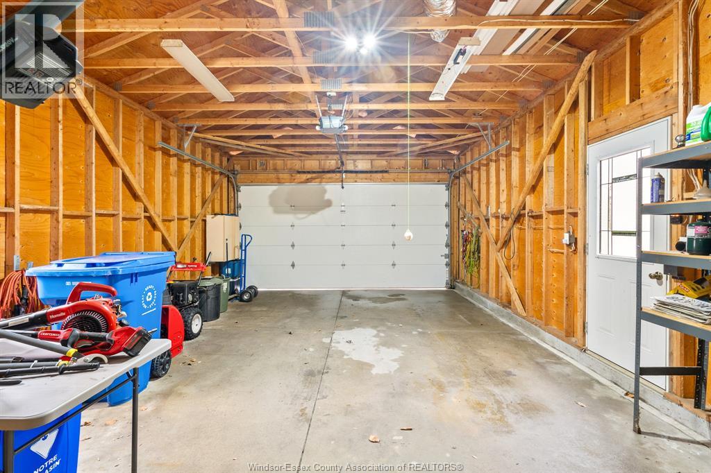 3055 Lauzon Road, Windsor, Ontario  N8T 2Z7 - Photo 30 - 26007078