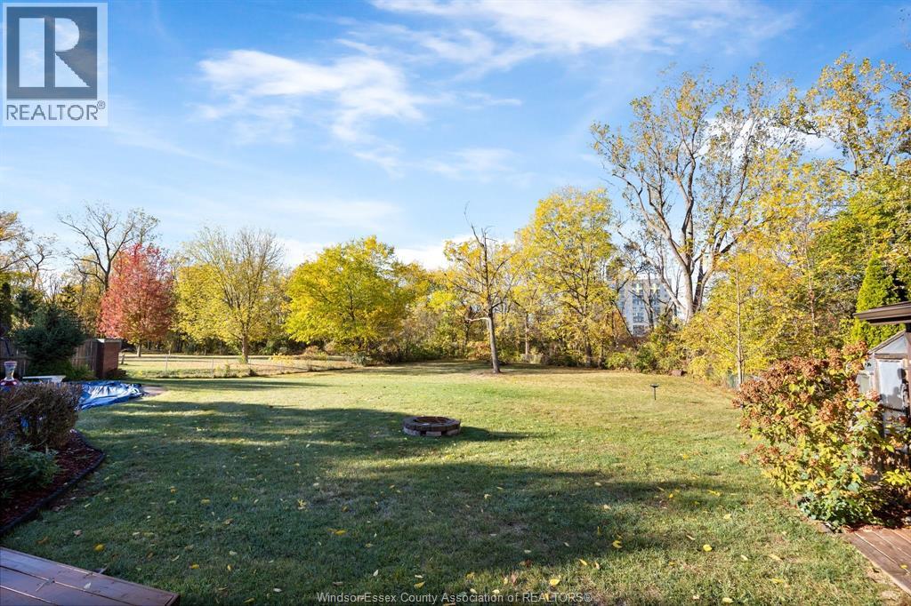 3055 Lauzon Road, Windsor, Ontario  N8T 2Z7 - Photo 38 - 26007078