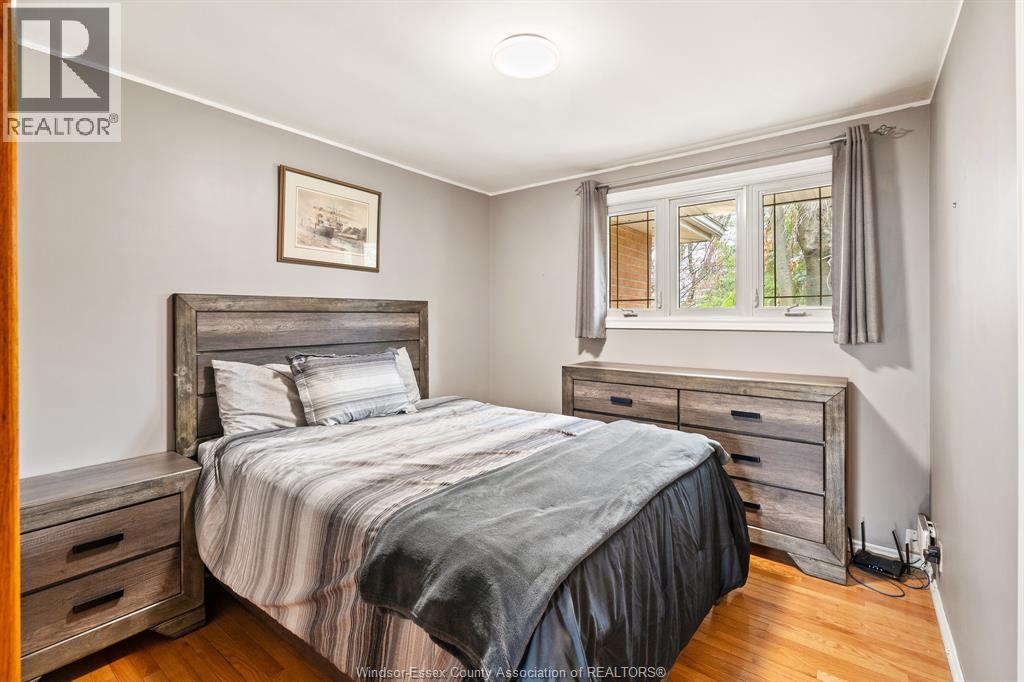 3055 Lauzon Road, Windsor, Ontario  N8T 2Z7 - Photo 16 - 26007078