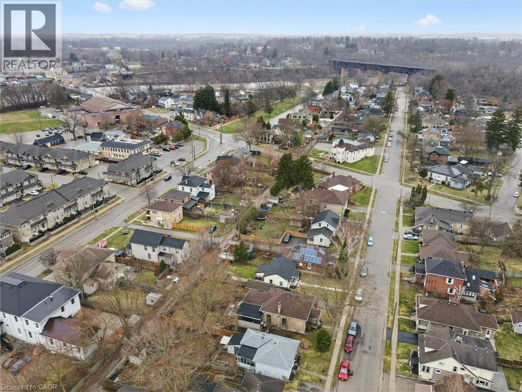 56 Walnut Street, Paris, Ontario  N3L 2J3 - Photo 26 - 40815279