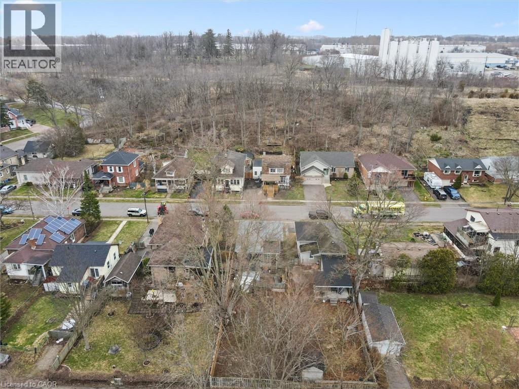 56 Walnut Street, Paris, Ontario  N3L 2J3 - Photo 27 - 40815279