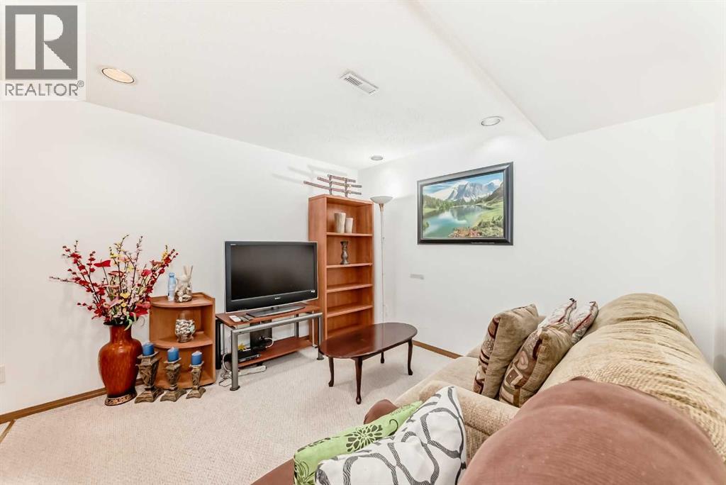 69 Applemont Place Se, Calgary, Alberta  T2A 7S3 - Photo 36 - A2299151