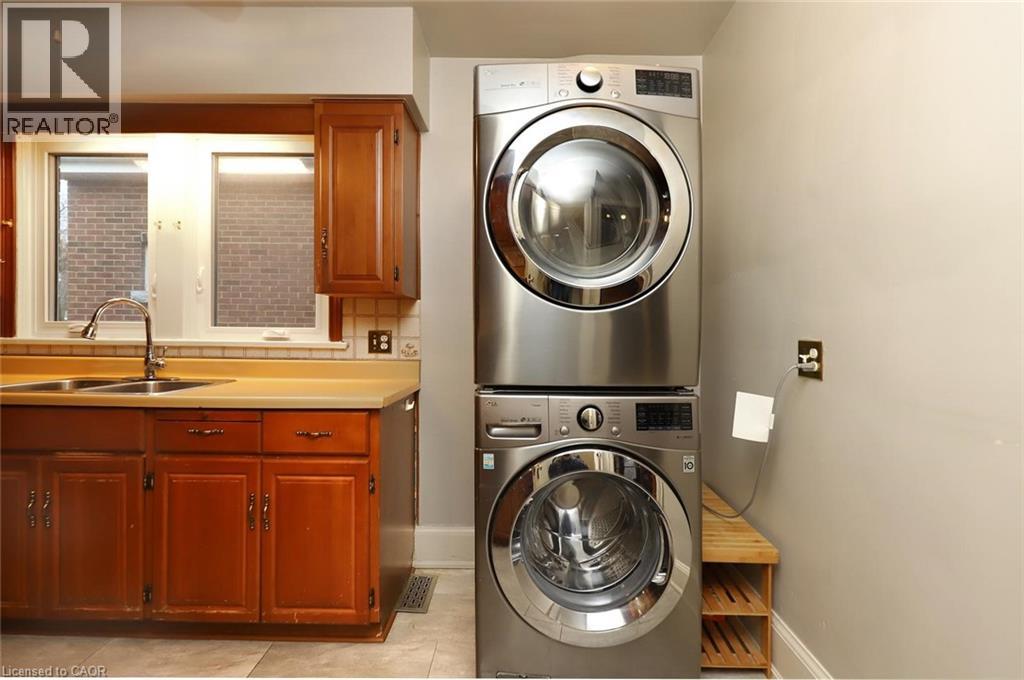 292 Huxley Avenue S, Hamilton, Ontario  L8K 2R4 - Photo 13 - 40816666