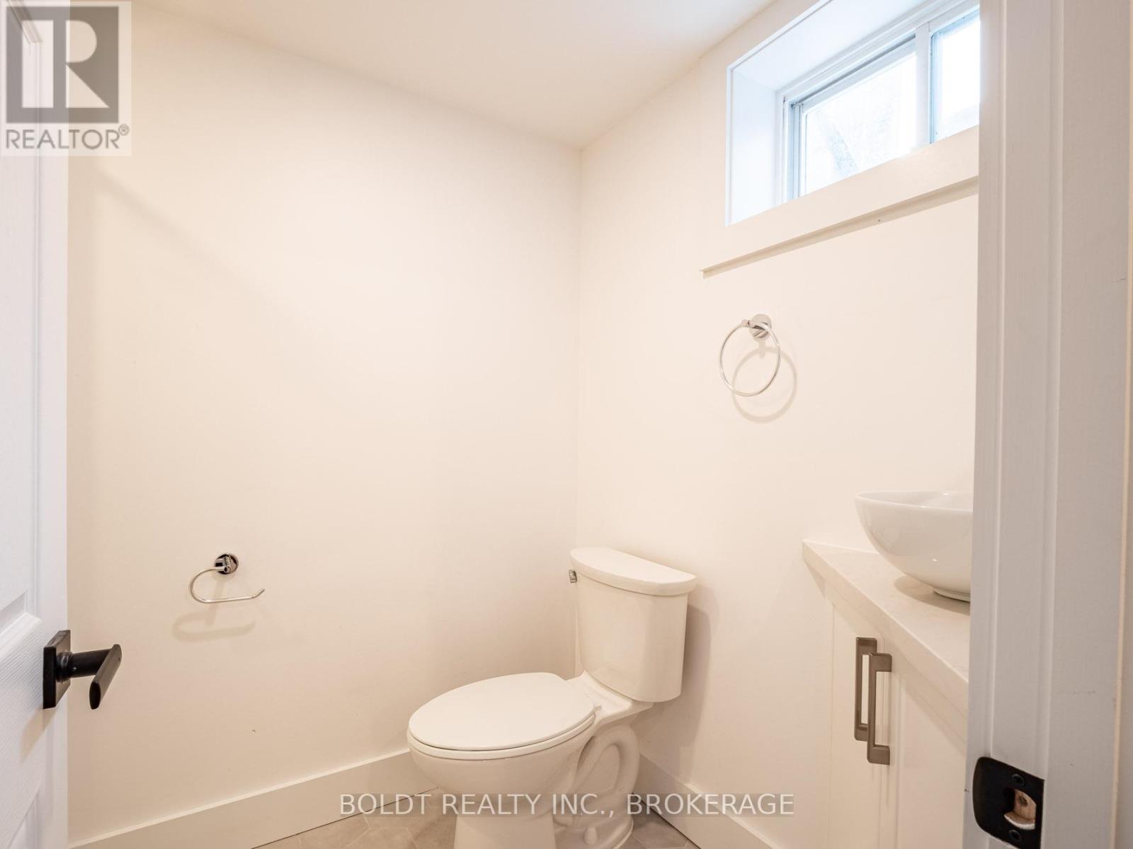 Lower - 7160 Waters Avenue, Niagara Falls, Ontario  L2G 5X6 - Photo 11 - X12962918