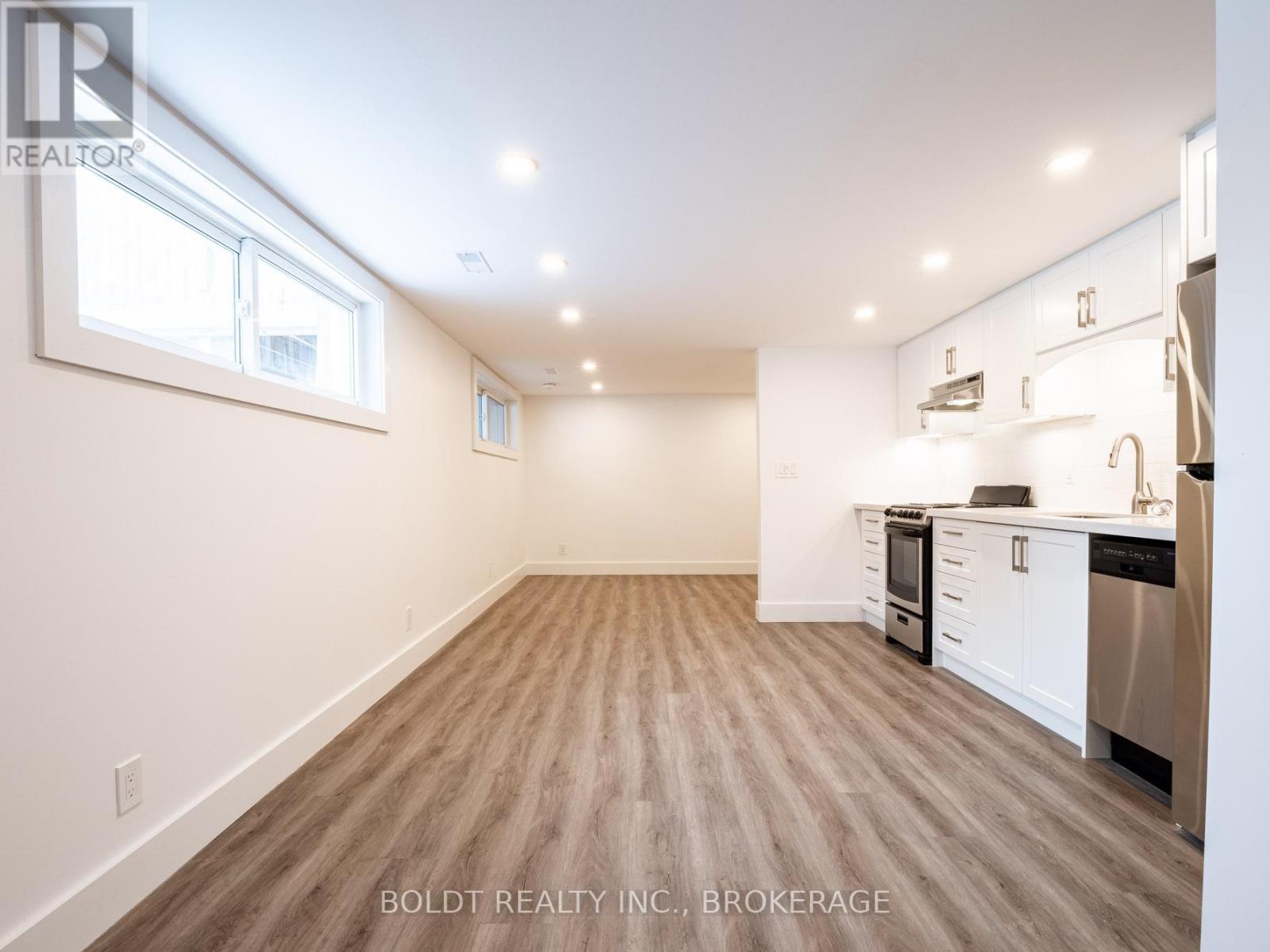 Lower - 7160 Waters Avenue, Niagara Falls, Ontario  L2G 5X6 - Photo 4 - X12962918