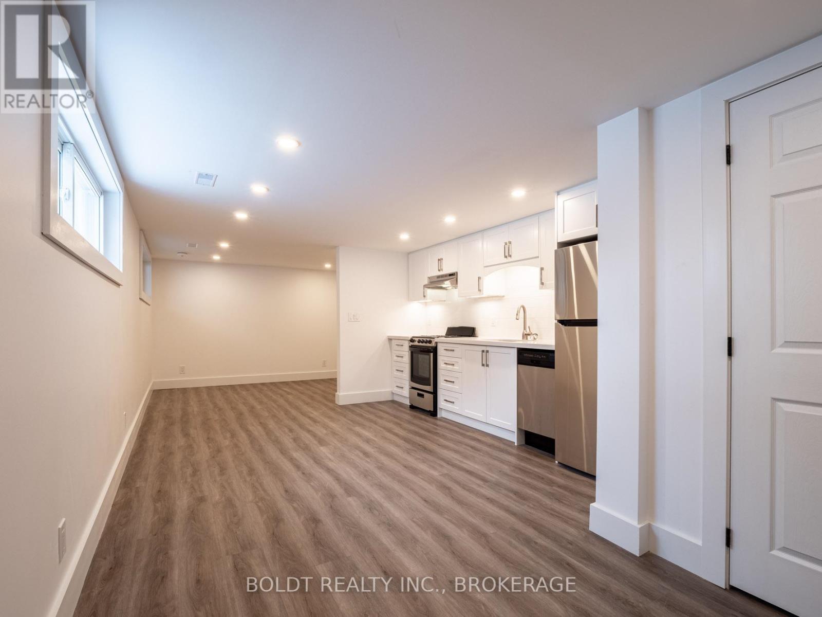 Lower - 7160 Waters Avenue, Niagara Falls, Ontario  L2G 5X6 - Photo 6 - X12962918