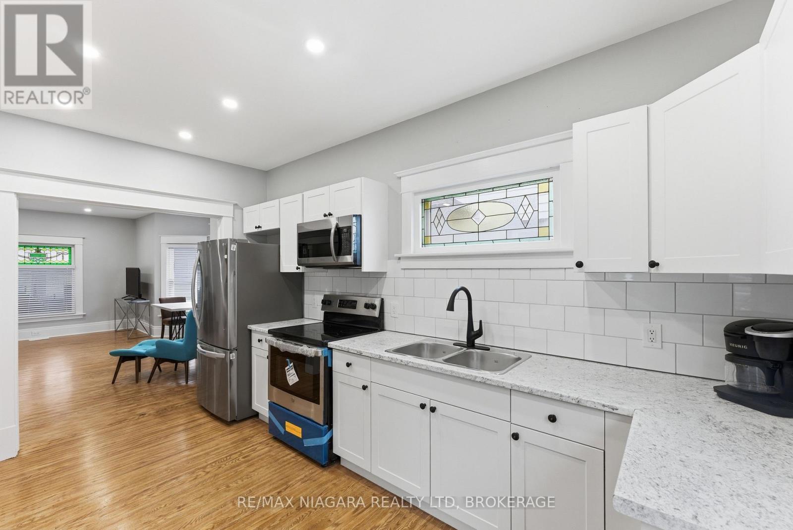 4733 Jepson Street, Niagara Falls, Ontario  L2E 1J7 - Photo 10 - X12963108