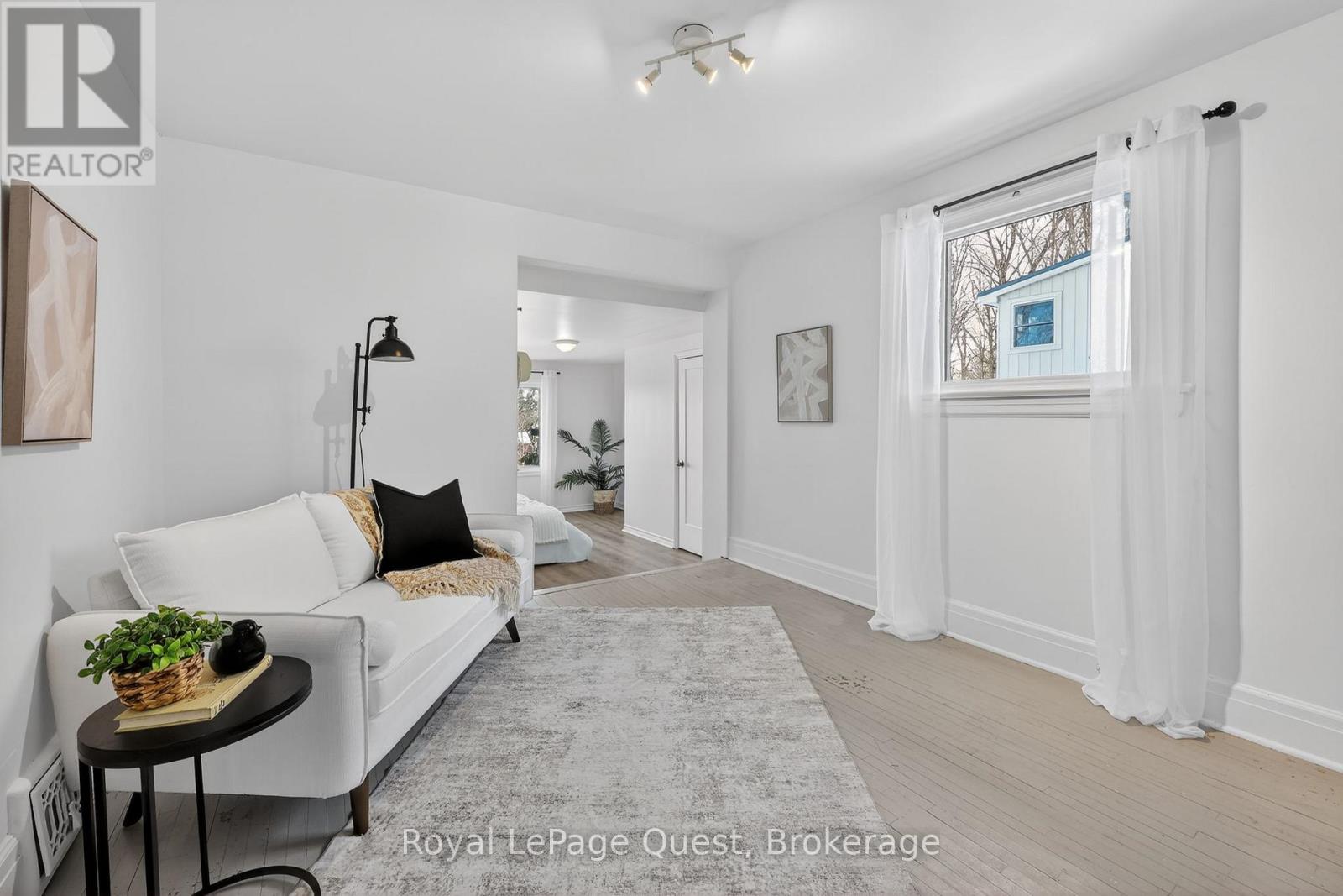 109 Brant Street E, Orillia, Ontario  L3V 1Z3 - Photo 23 - S12962946