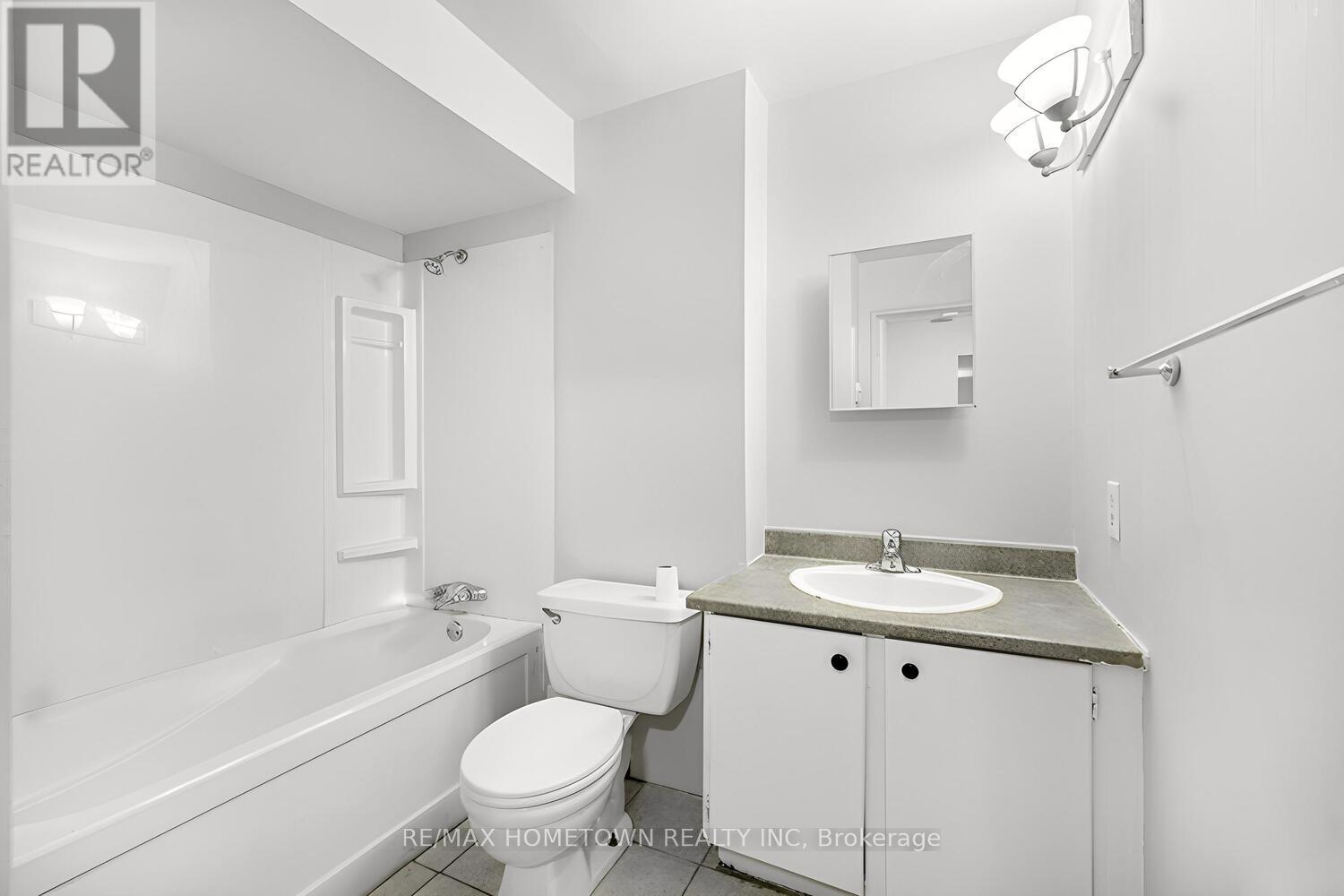 310 - 815 Kyle Court, Brockville, Ontario  K6V 6J7 - Photo 26 - X12963148