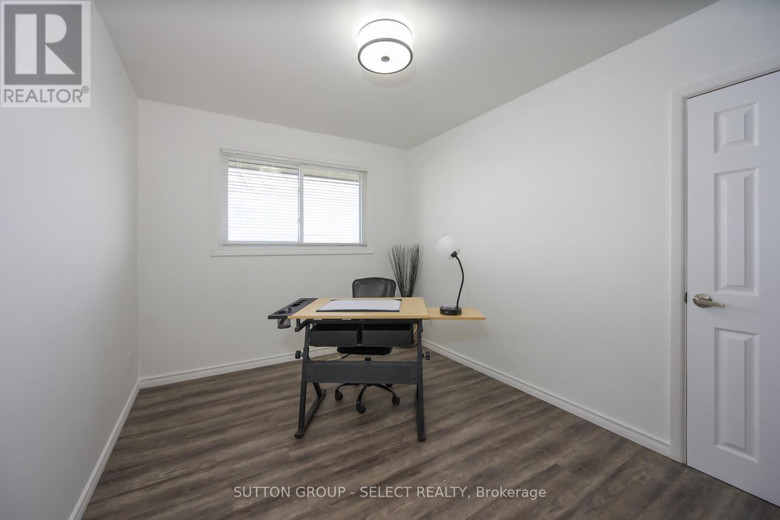 47 Aponi Crescent, London East, Ontario  N5V 2V3 - Photo 12 - X12960248