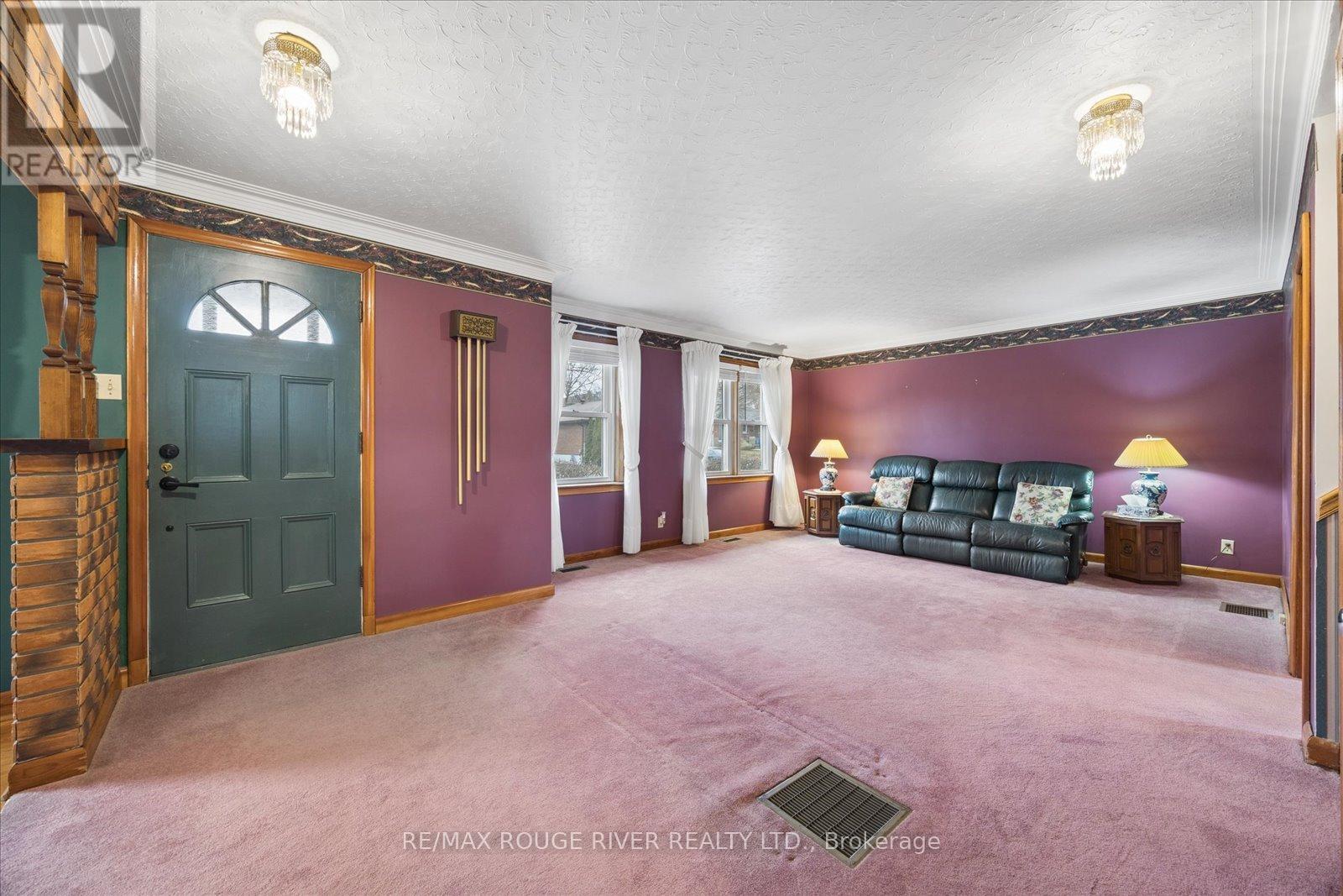 510 Dunkirk Avenue, Oshawa, Ontario  L1H 3G7 - Photo 4 - E12962964