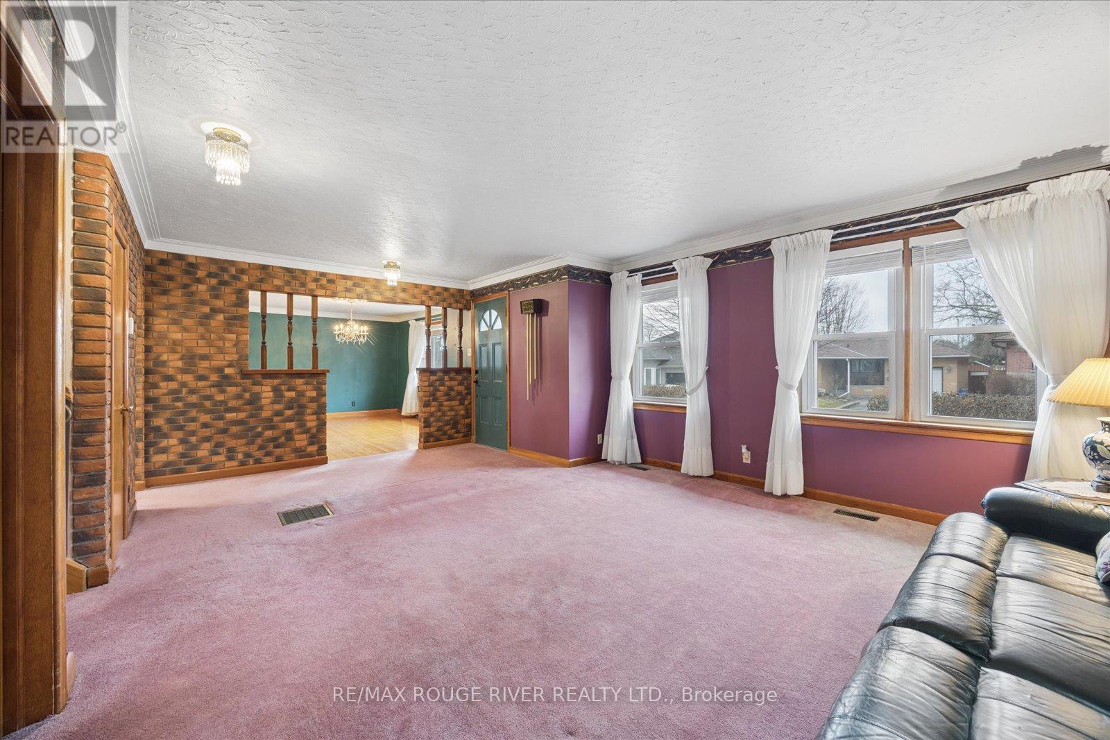 510 Dunkirk Avenue, Oshawa, Ontario  L1H 3G7 - Photo 6 - E12962964