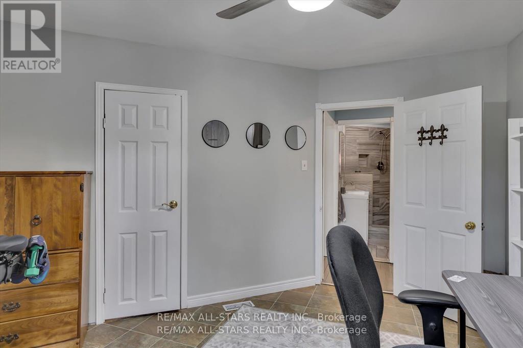 2 Sackitt Road, Kawartha Lakes, Ontario  K0M 1N0 - Photo 24 - X12962936