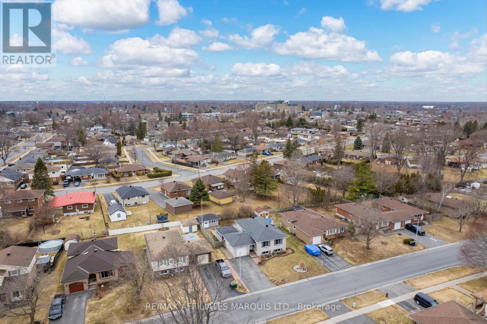 681 Champlain Drive, Cornwall, Ontario  K6H 6P4 - Photo 42 - X12962944