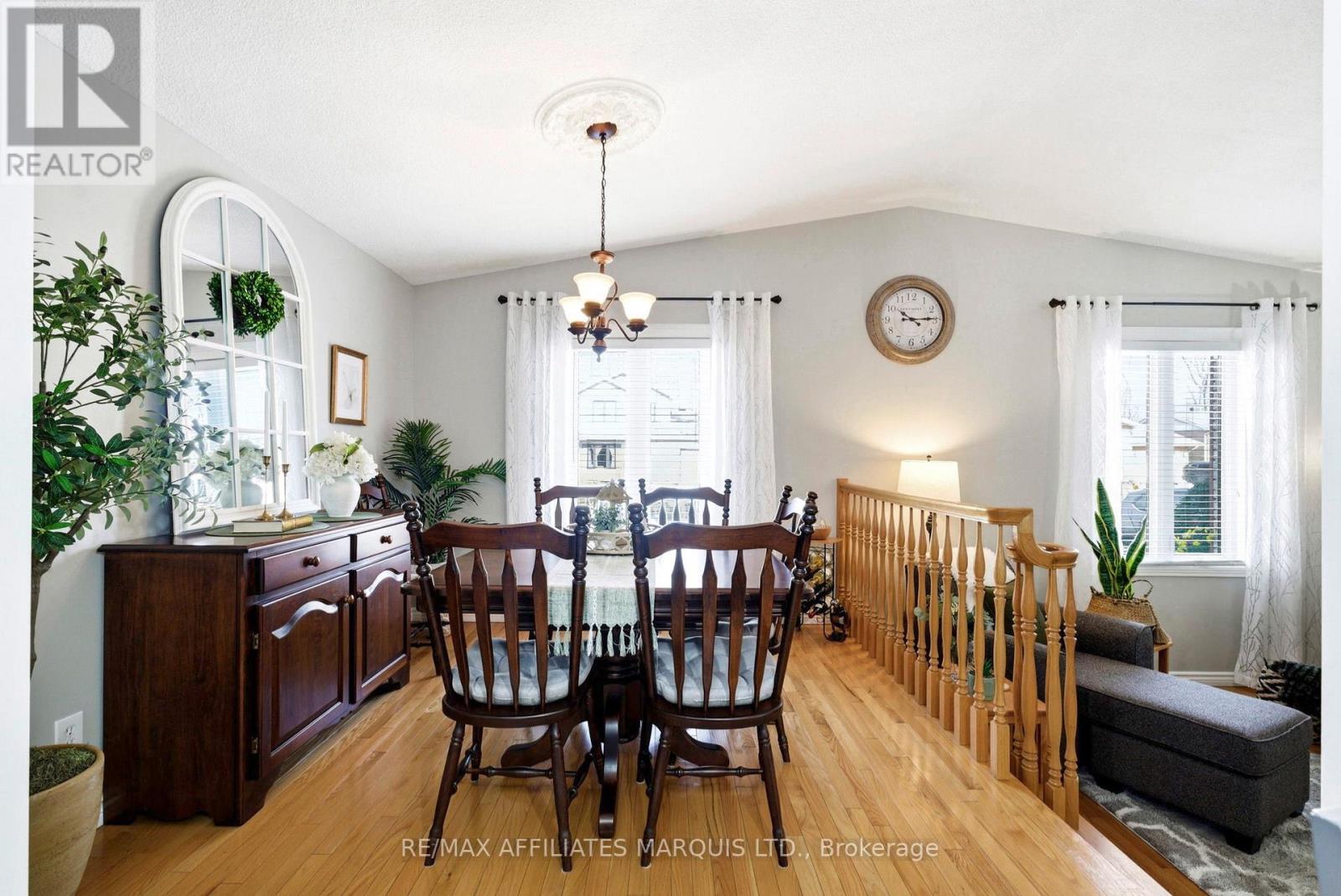 1429 Holy Cross Boulevard, Cornwall, Ontario  K6H 6Z5 - Photo 12 - X12963054