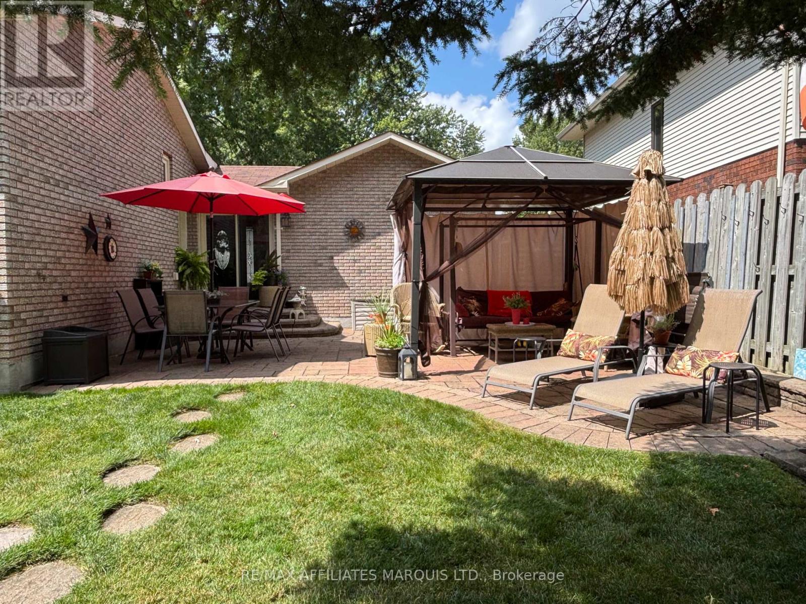 1429 Holy Cross Boulevard, Cornwall, Ontario  K6H 6Z5 - Photo 38 - X12963054