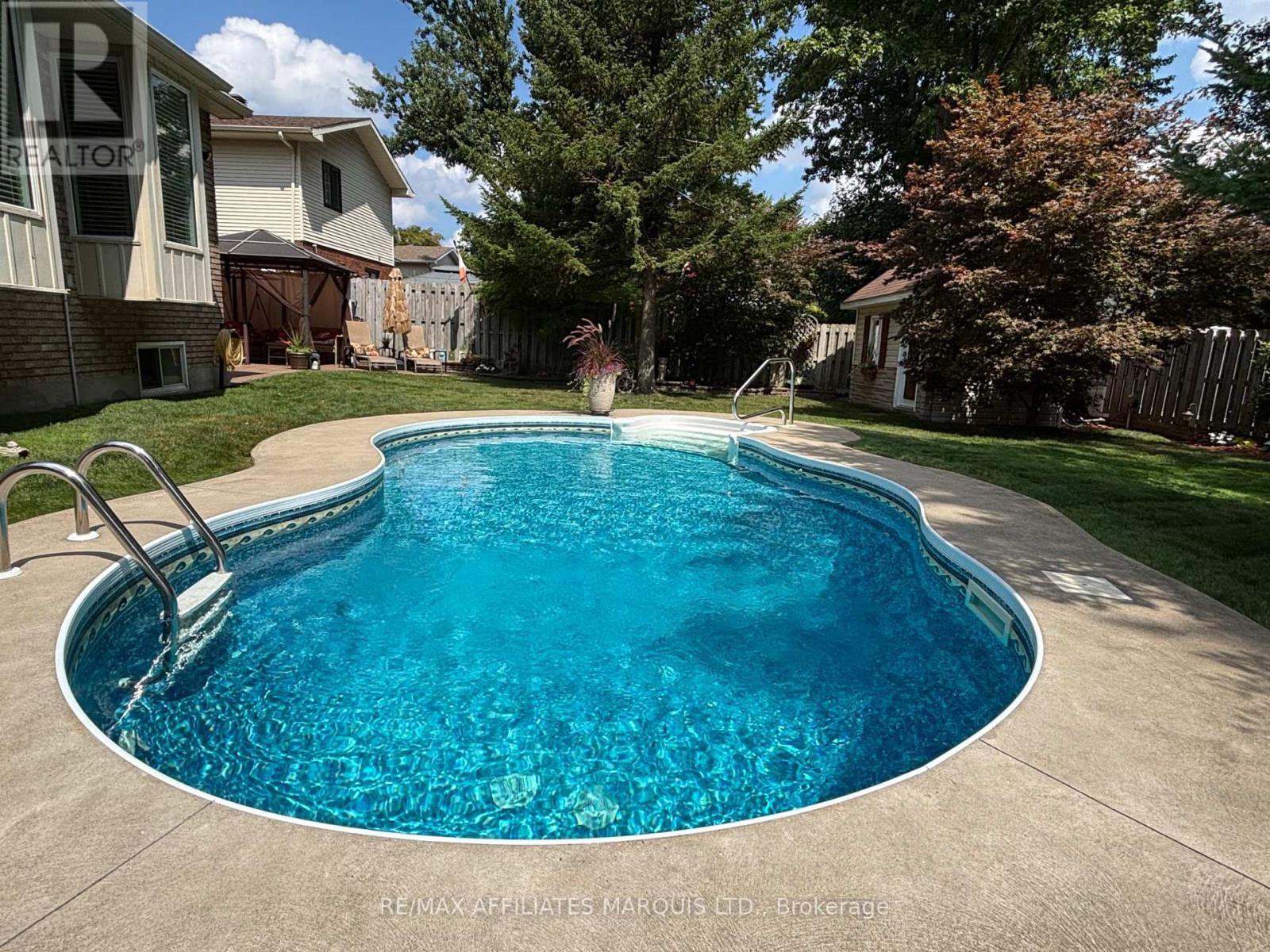 1429 Holy Cross Boulevard, Cornwall, Ontario  K6H 6Z5 - Photo 43 - X12963054