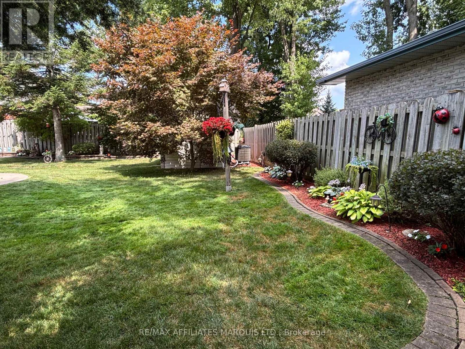 1429 Holy Cross Boulevard, Cornwall, Ontario  K6H 6Z5 - Photo 44 - X12963054