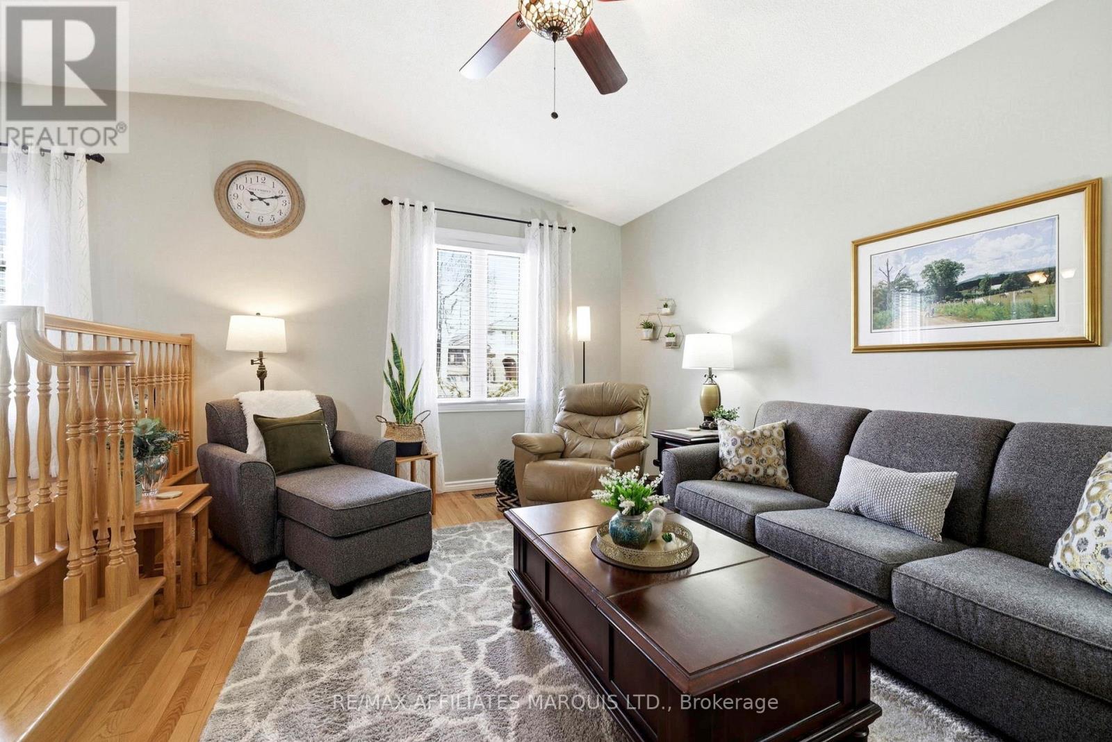 1429 Holy Cross Boulevard, Cornwall, Ontario  K6H 6Z5 - Photo 8 - X12963054