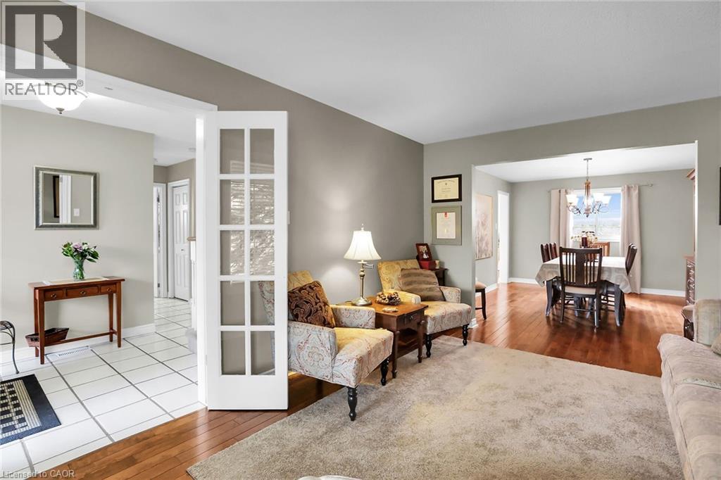 5134 Oakwood Avenue, Beamsville, Ontario  L0R 1B8 - Photo 6 - 40817790