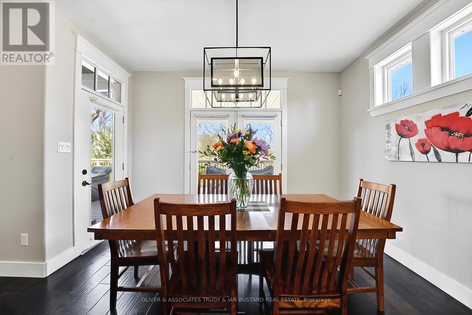 46 Erin Place, Lambton Shores (Grand Bend), Ontario  N0M 1T0 - Photo 16 - X12962932