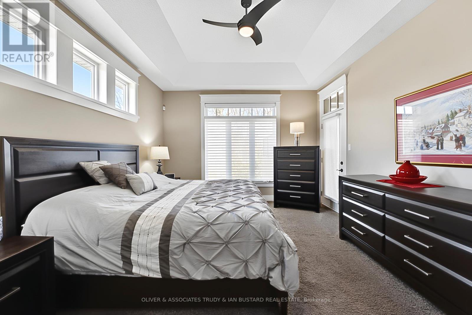 46 Erin Place, Lambton Shores (Grand Bend), Ontario  N0M 1T0 - Photo 19 - X12962932