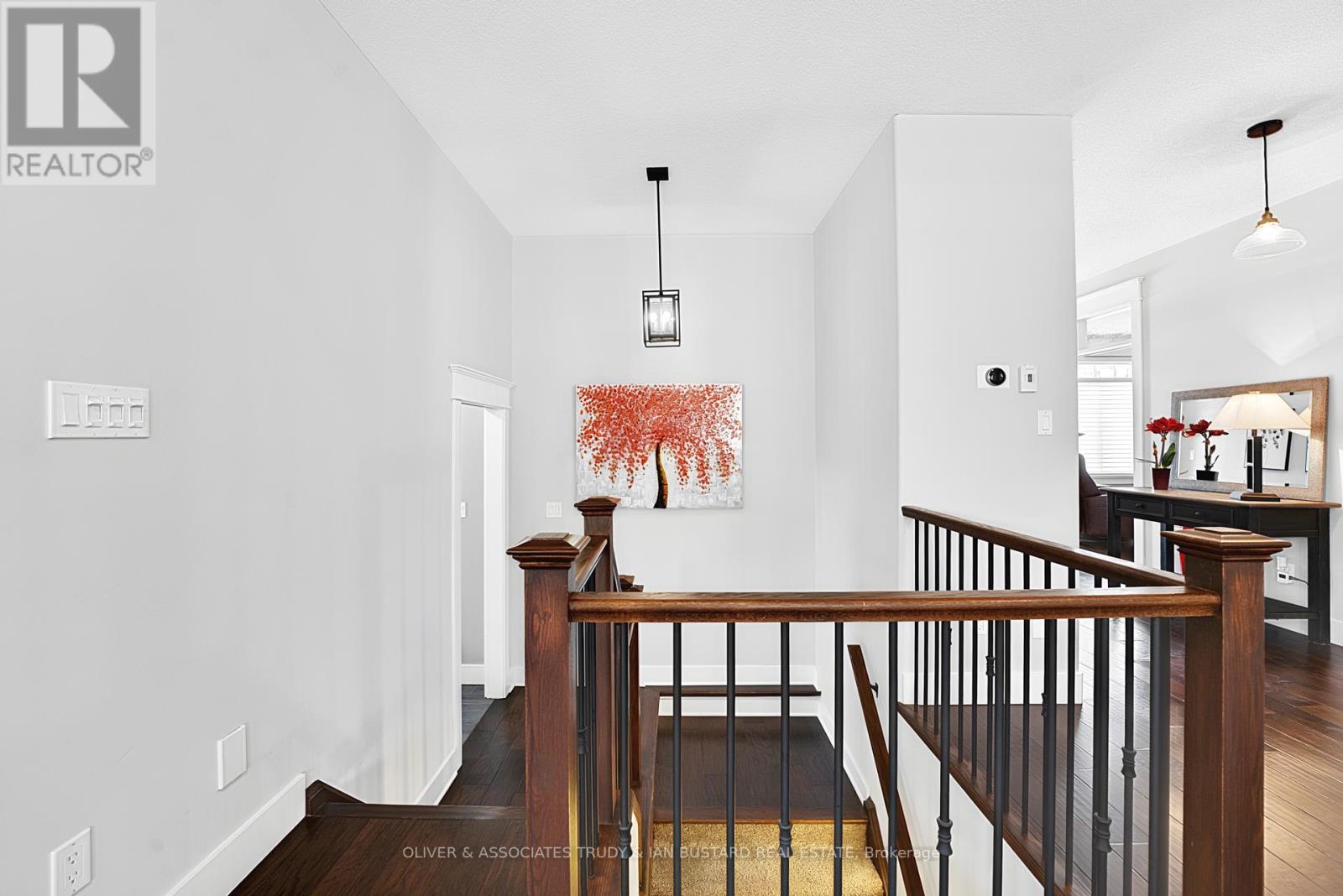 46 Erin Place, Lambton Shores (Grand Bend), Ontario  N0M 1T0 - Photo 23 - X12962932