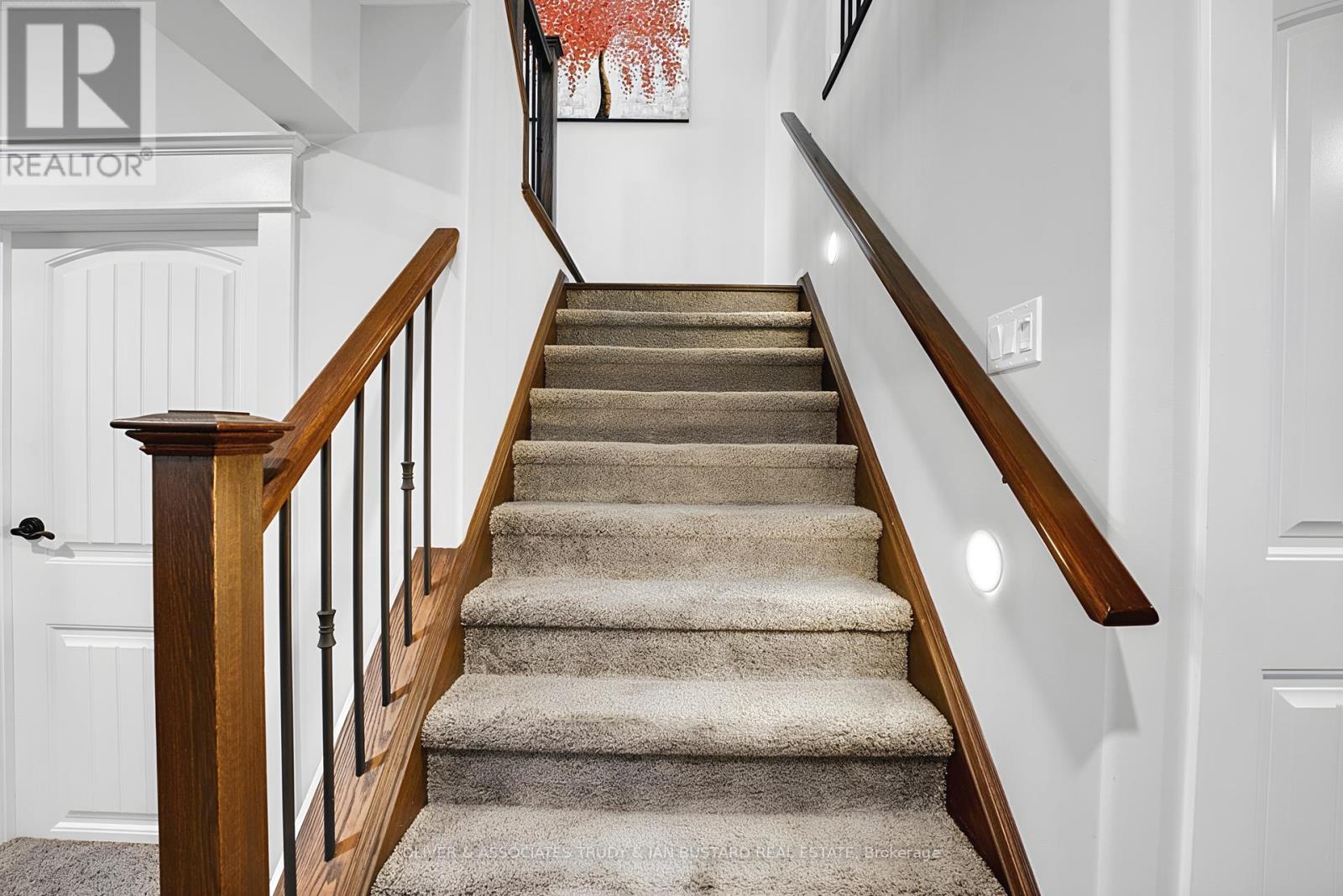 46 Erin Place, Lambton Shores (Grand Bend), Ontario  N0M 1T0 - Photo 25 - X12962932