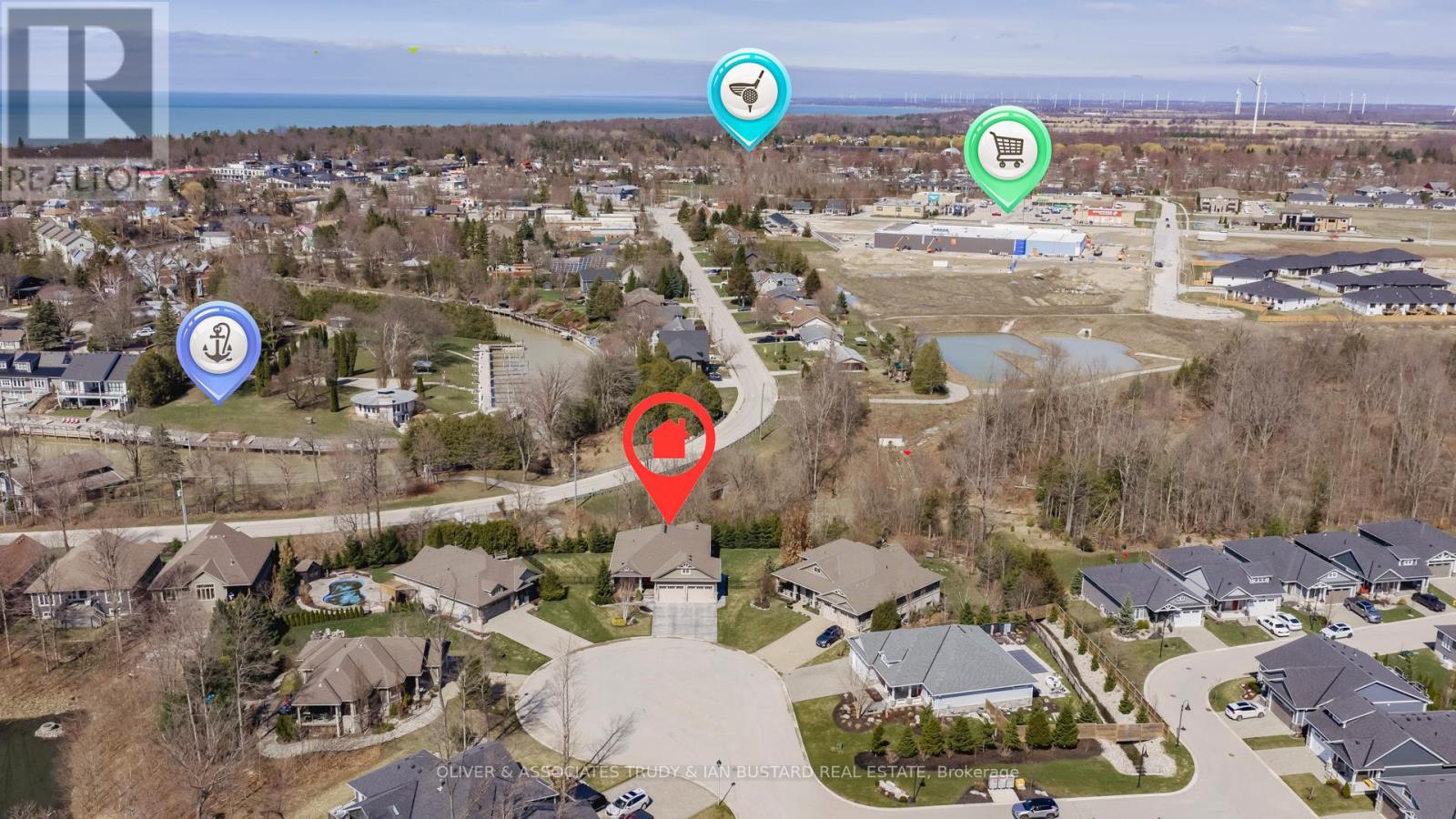 46 Erin Place, Lambton Shores (Grand Bend), Ontario  N0M 1T0 - Photo 50 - X12962932