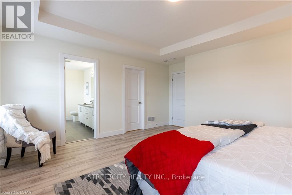 1511 Dylan Street, London East, Ontario  N5V 0B9 - Photo 17 - X12963016