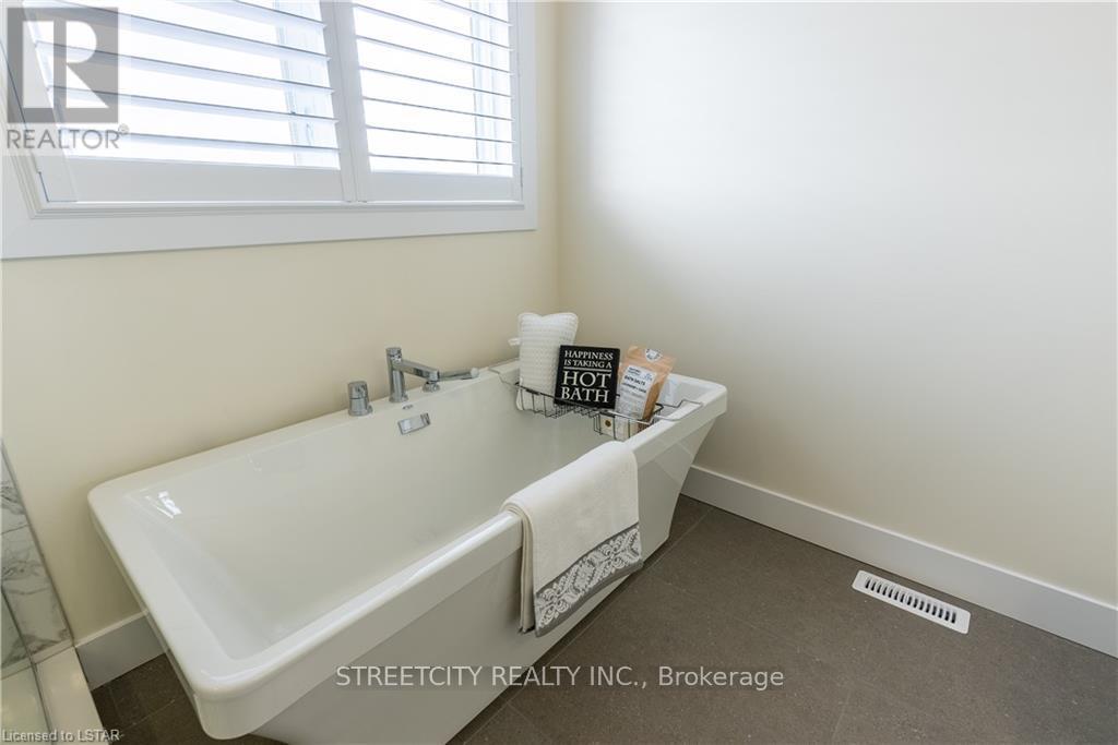 1511 Dylan Street, London East, Ontario  N5V 0B9 - Photo 19 - X12963016