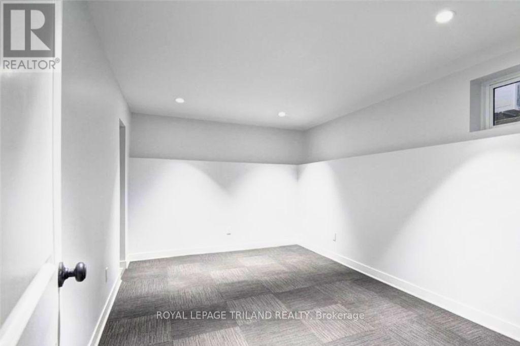 Basement - 877 Waterloo Street, London East, Ontario  N6A 3W7 - Photo 7 - X12963044