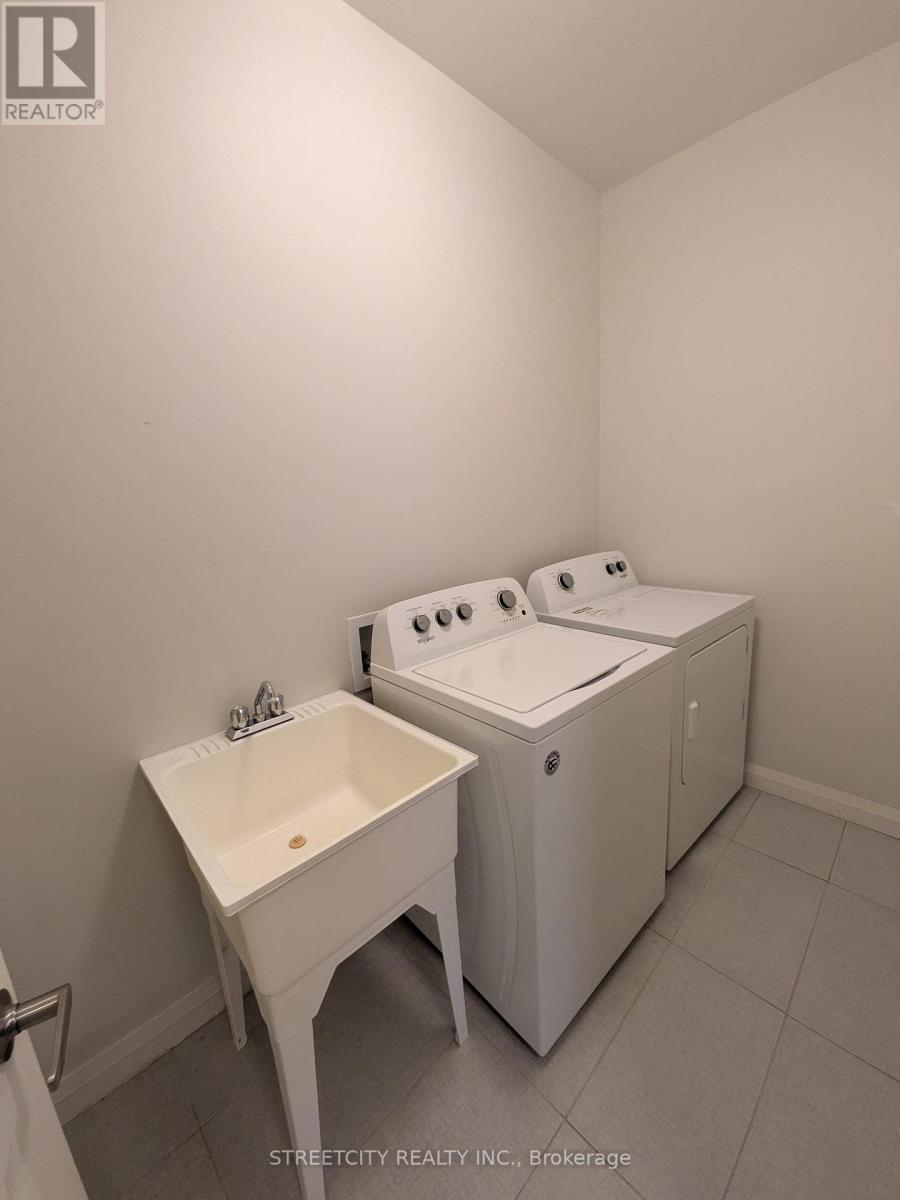 17 - 3046 Springmeadow Road E, London South, Ontario  N6J 3V9 - Photo 14 - X12963048