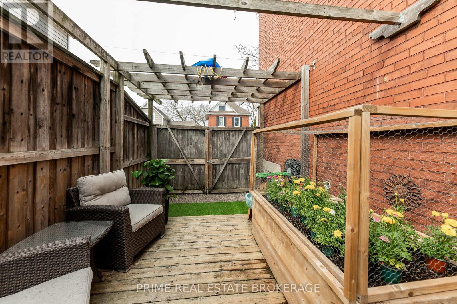 5 Hughes Street, St. Thomas, Ontario  N5P 2Y7 - Photo 41 - X12963076