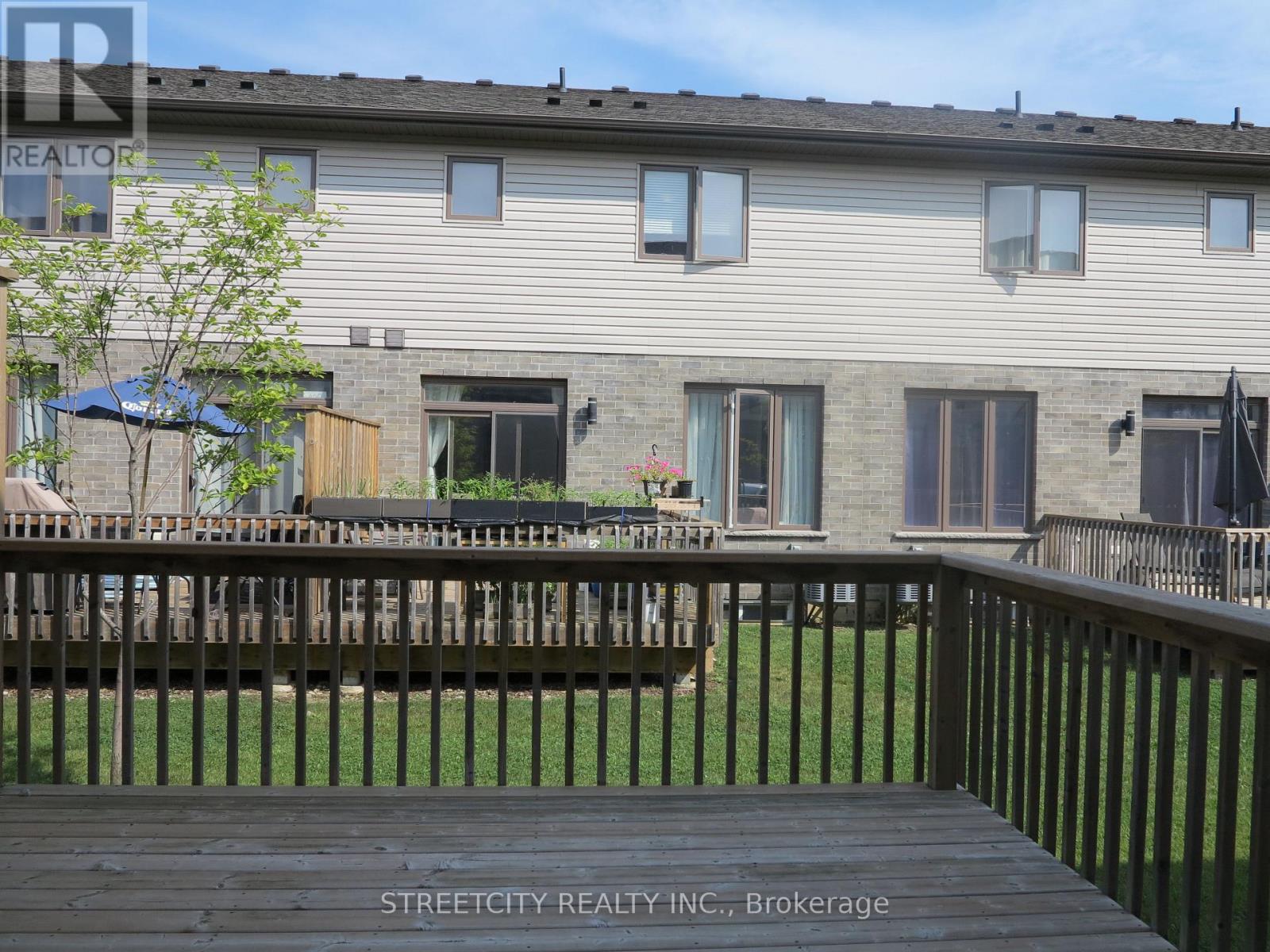 57 - 1960 Dalmagarry Road, London North, Ontario  N6G 0T8 - Photo 24 - X12963084