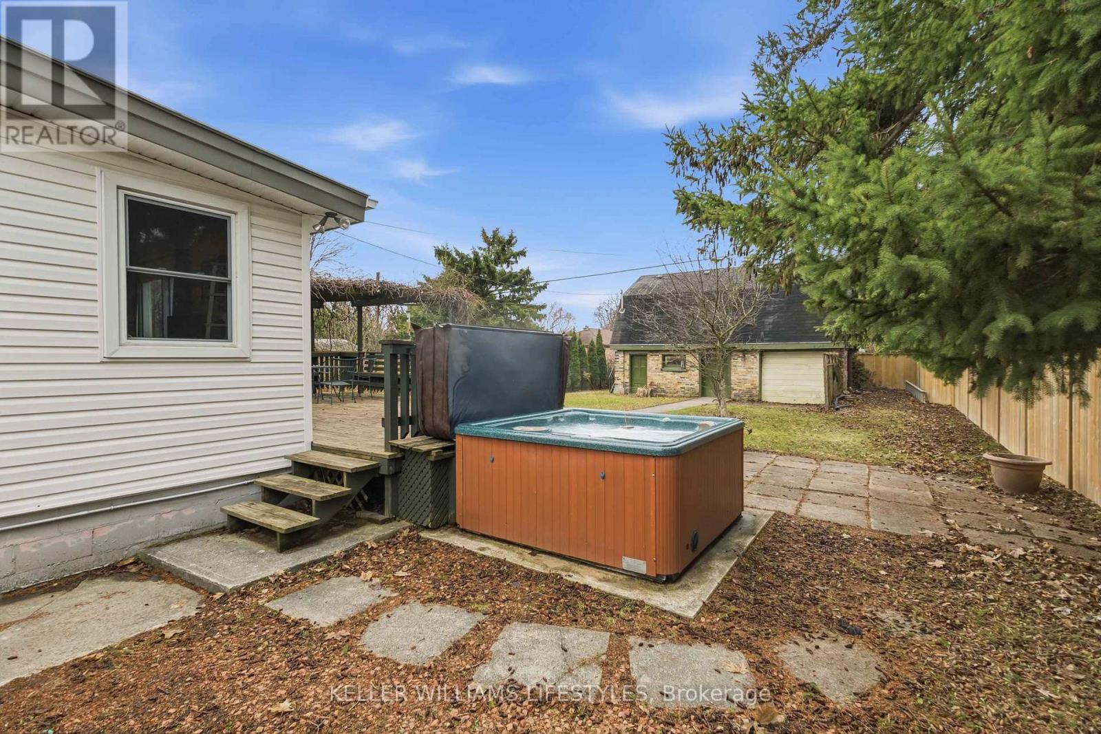 745 Whetter Avenue, London South, Ontario  N6C 2H1 - Photo 34 - X12963090