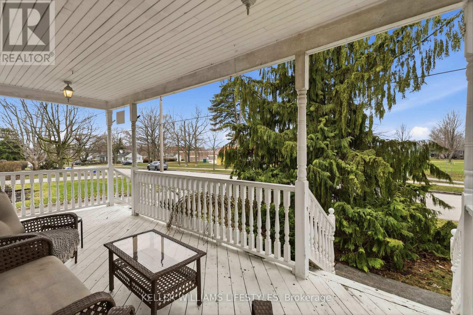 745 Whetter Avenue, London South, Ontario  N6C 2H1 - Photo 4 - X12963090