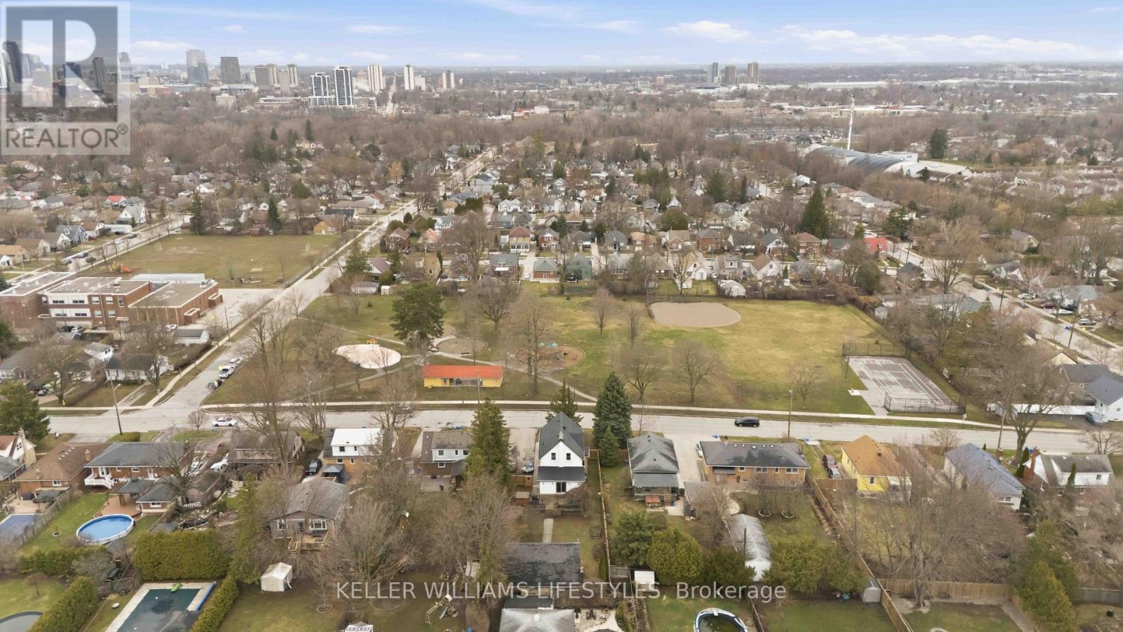 745 Whetter Avenue, London South, Ontario  N6C 2H1 - Photo 49 - X12963090