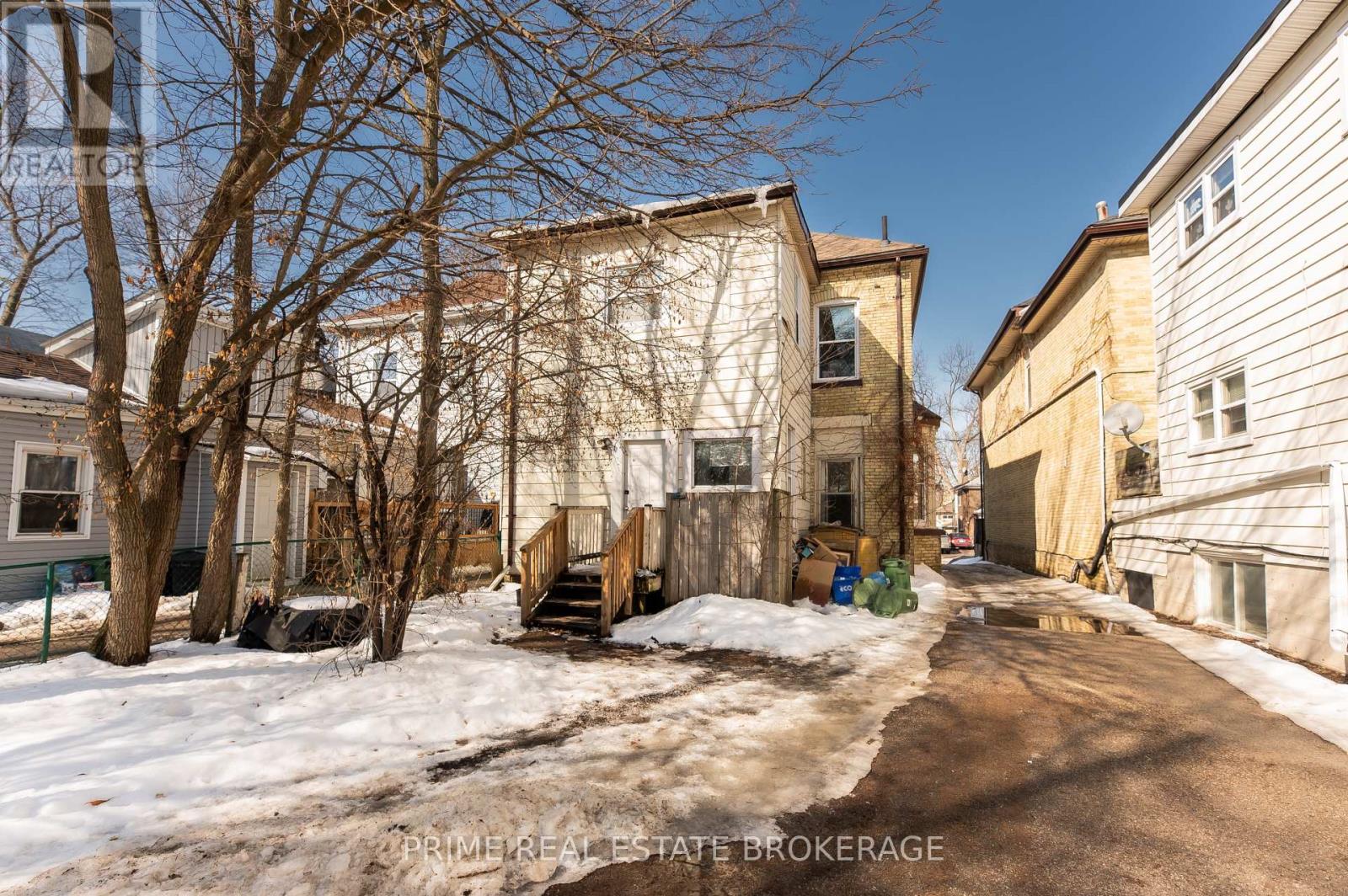 46 Stanley Street, London South (South F), Ontario  N6C 1B1 - Photo 6 - X12963106