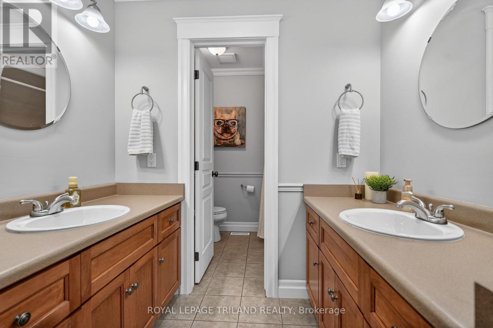 24 Earlscourt Terrace, Middlesex Centre (Kilworth), Ontario  N0L 1R0 - Photo 19 - X12963116